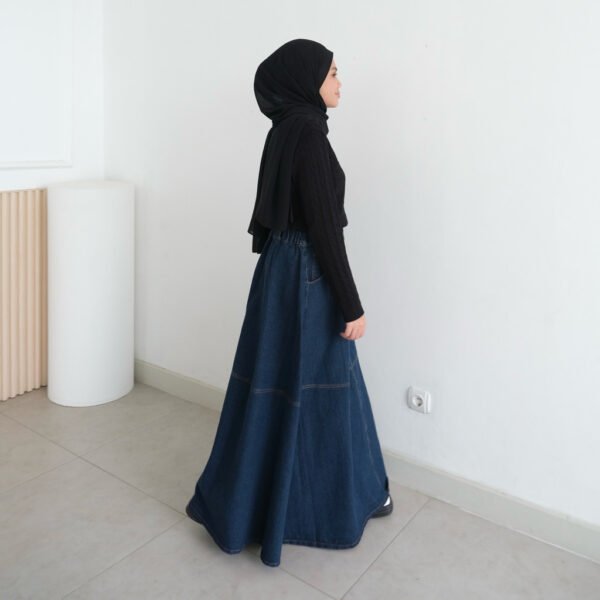 3c7314b1-5d71-4949-b850-8951564ff51e.jpg ByMeldev A-Line Denim Skirt Rok Denim Premium