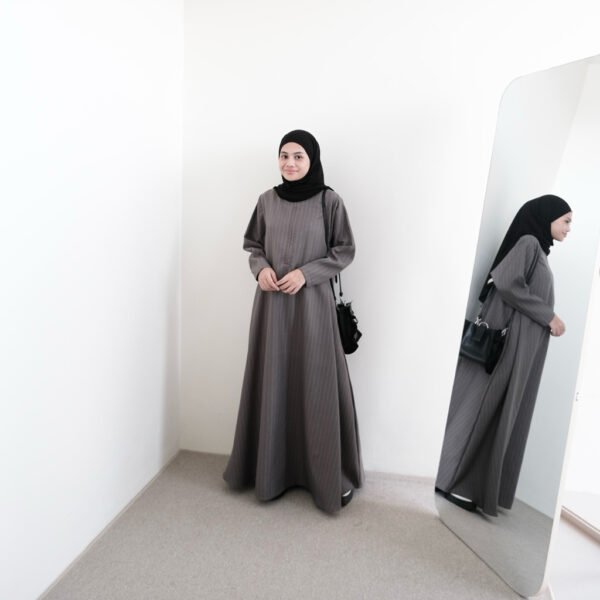 bf4a9a4a-6ff8-4fce-b923-f0ac194d66ea.jpg ByMeldev Basic Belucci Stripes Dress Gamis Salur Premium