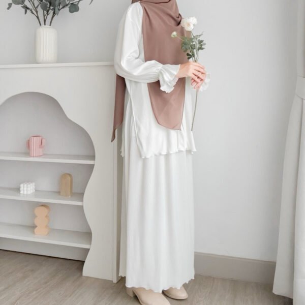 c13b74ad-9c2d-409b-a9c0-8b5051005865-1.jpg ByMeldev Malay Pleats Set Setelan Rok