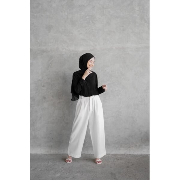 fc8a1228-d499-454a-ba49-2818939a0ca4.jpg Bymeldev Basic Linen Cullotes