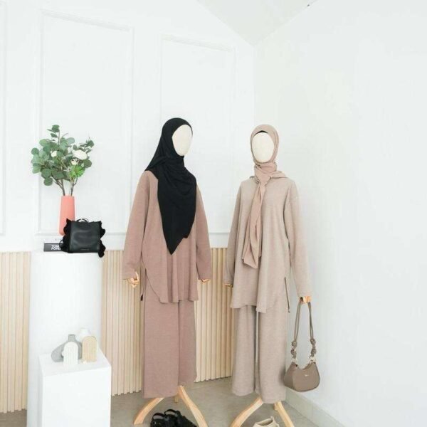 ByMeldev Naira Oval Set Busui Nonbusui Setelan Celana
