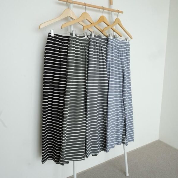 ByMeldev Basic Stripes Cullote Celana Knit Rumahan