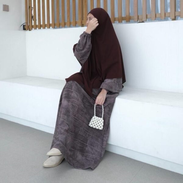 a4866c6b041a488f8e695a4fbc2d32c7tplv-aphluv4xwc-origin-jpeg.jpeg ByMeldev Balqis Oversized Dress Abaya Motif Wash Busui Nonbusui